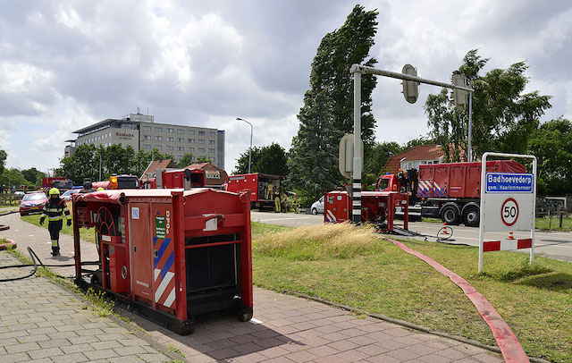 2019/124/20190608-15u18 GB 076 Grote brand Sloterweg.jpg